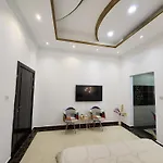 Family Friendly, Near Airport, Central Location