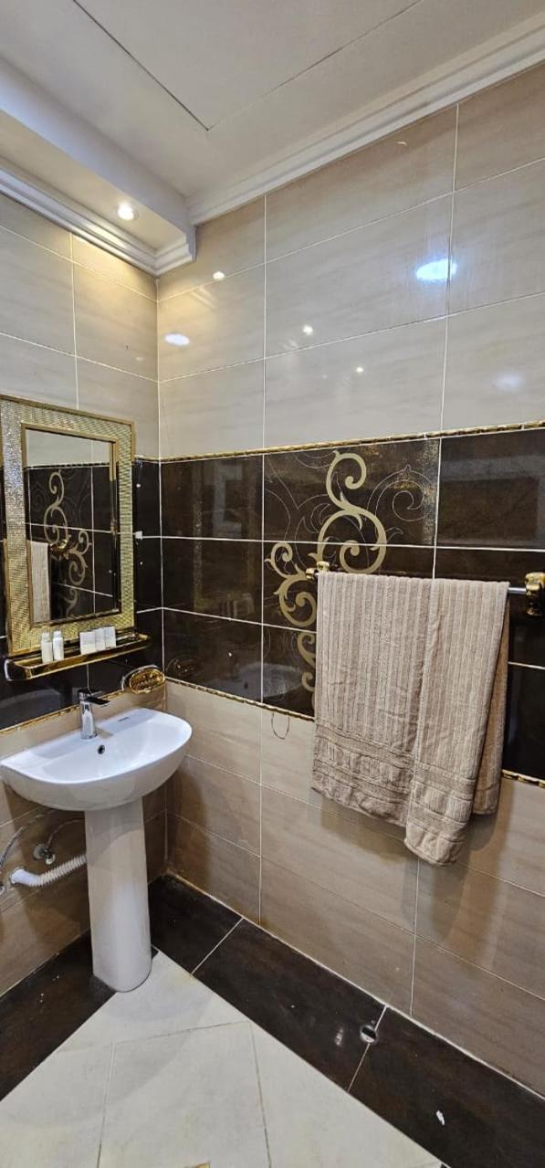 Family Friendly, Near Airport, Location Appartamento *