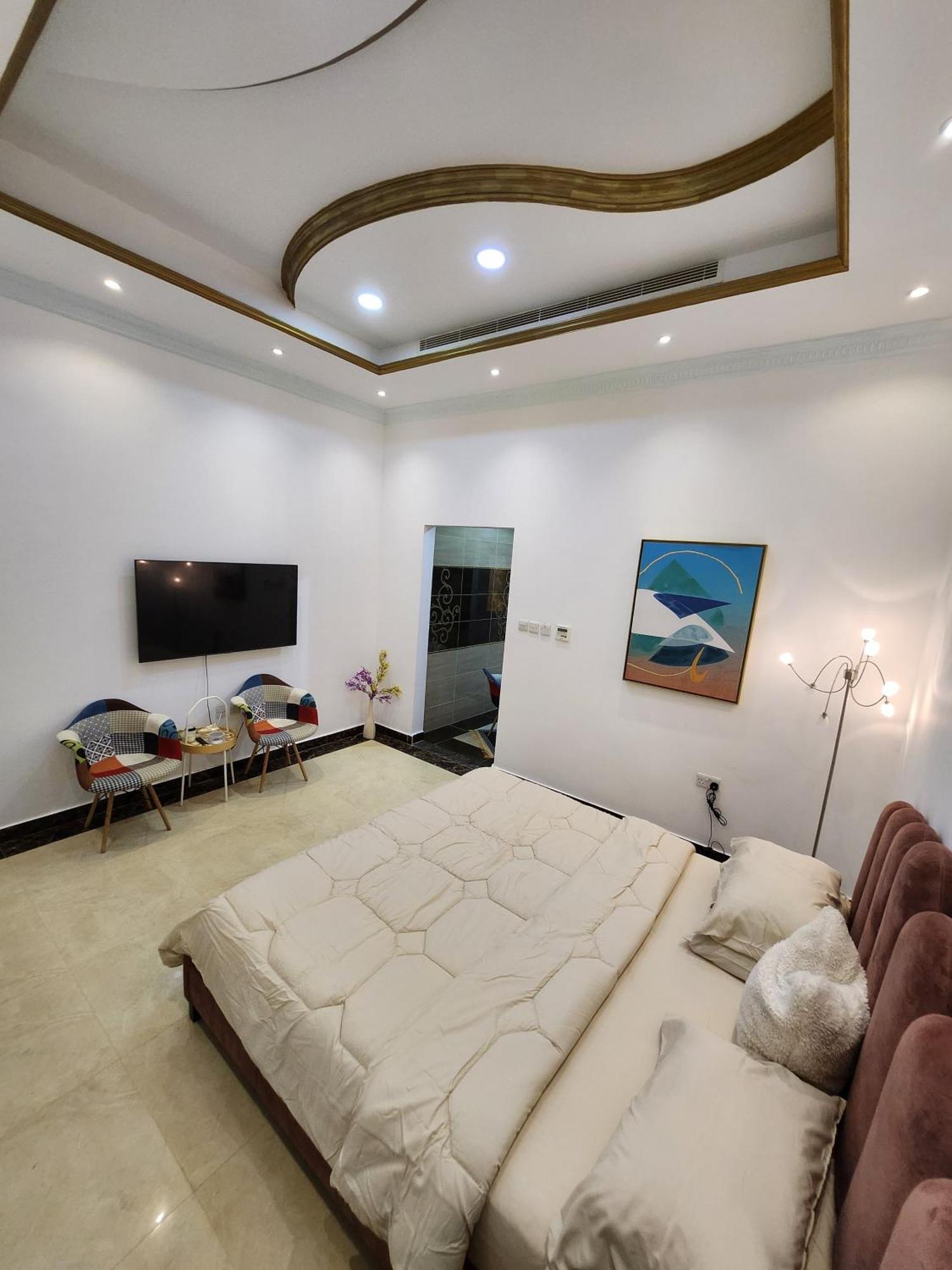 Appartamento Family Friendly, Near Airport, Location *